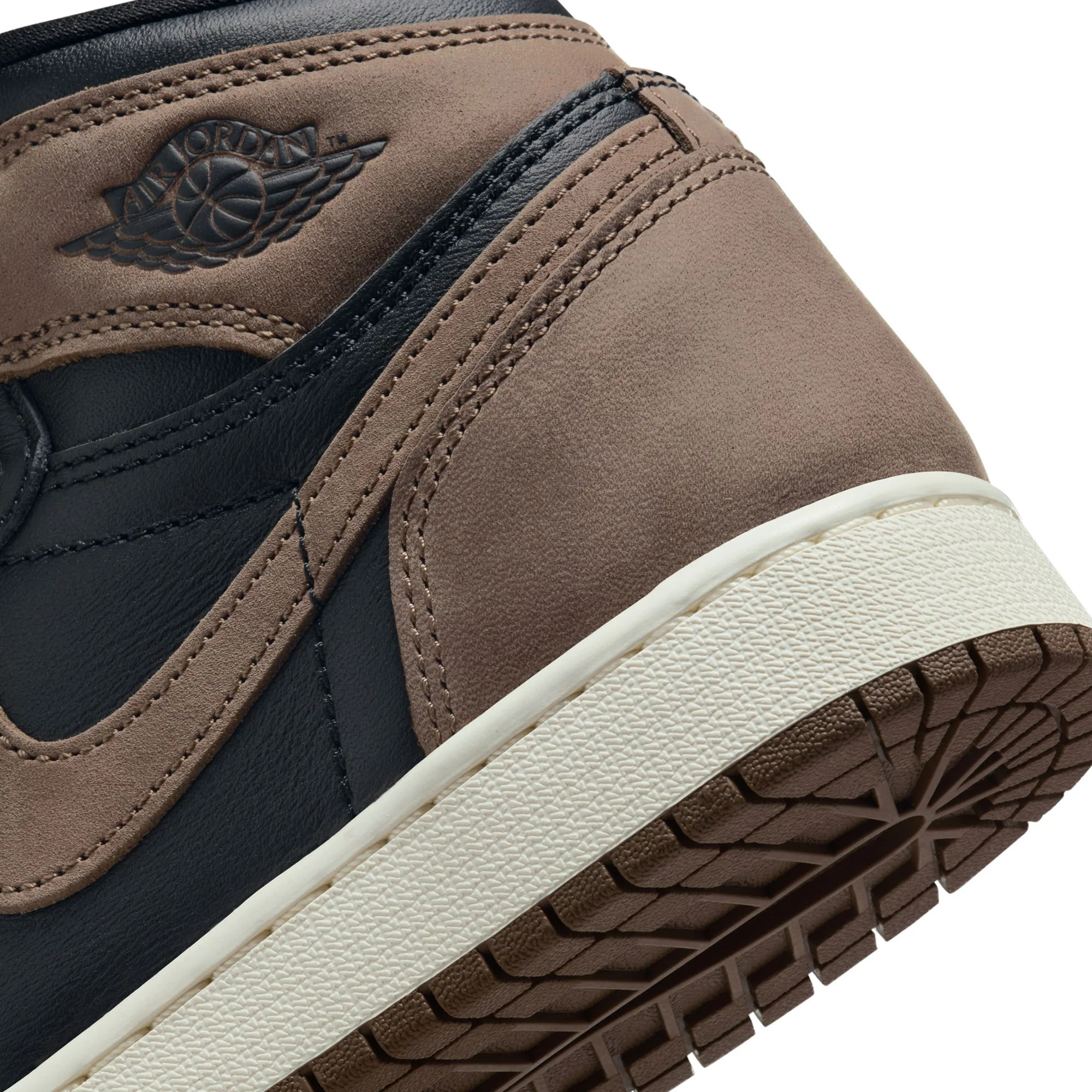Air Jordan 1 Kids High OG Shoes - Image 4