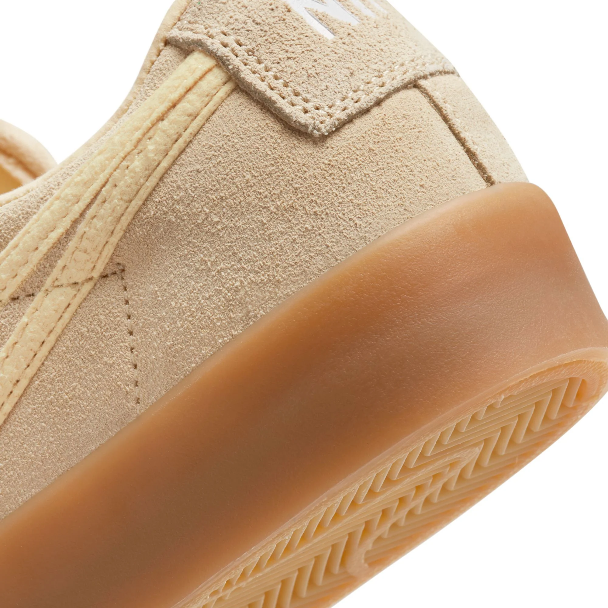 Nike SB Mens Blazer Low Pro GT PRM Shoes - Image 4